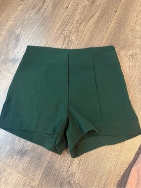 Simons Forest Green High-Waist Tailored Shorts
